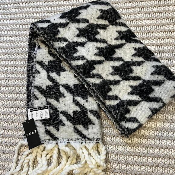 NWT DKNY Houndstooth Blanket Wrap Scarf - Picture 3 of 6